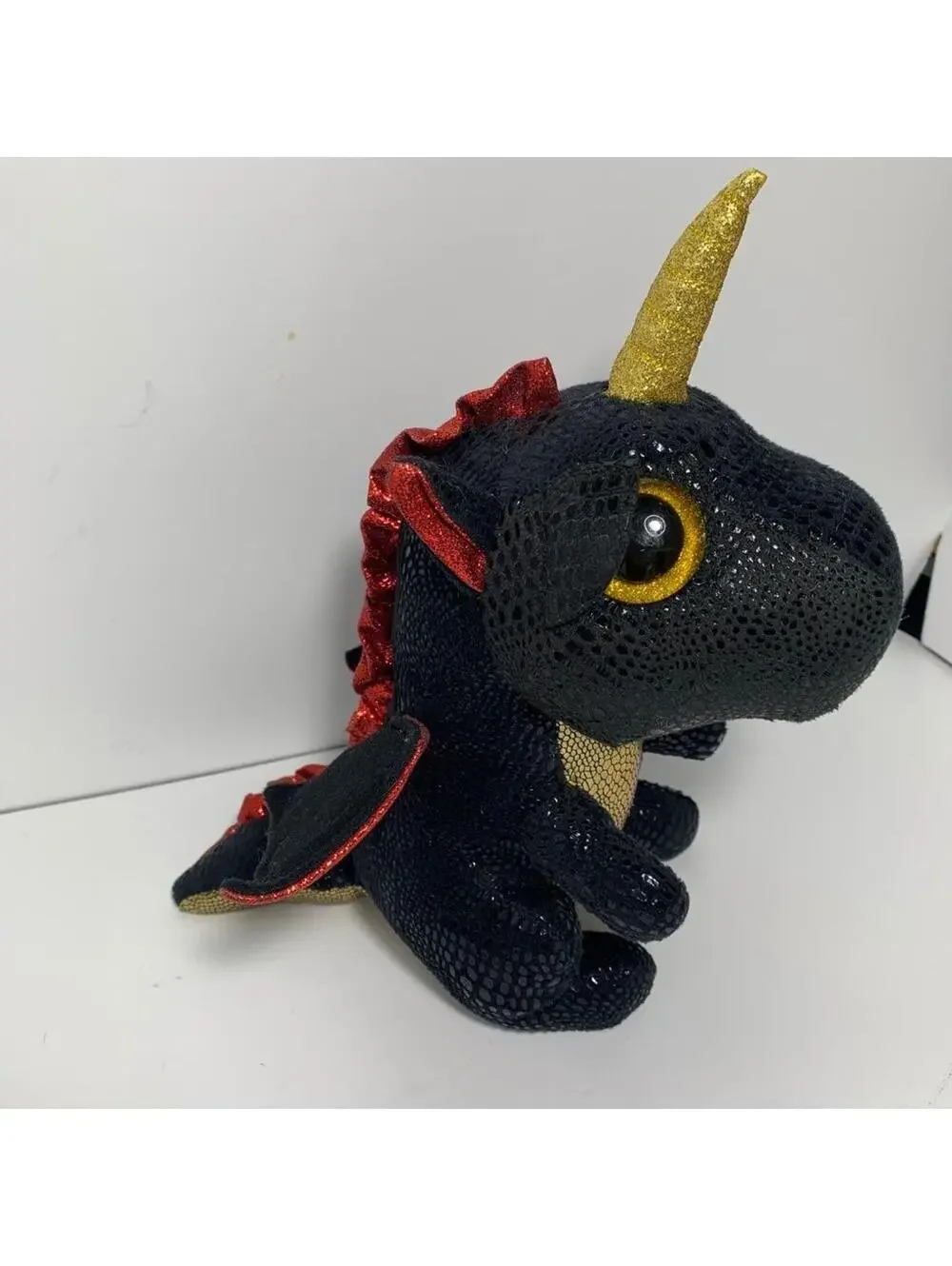 Ty Beanie Boos Grindal Dragon Plush Black Red Wings Gold Horn 12.5
